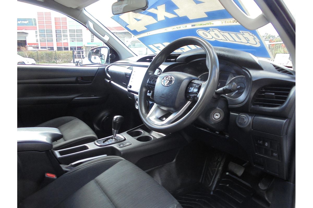 2021 Toyota Hilux SR GUN126R 4X4