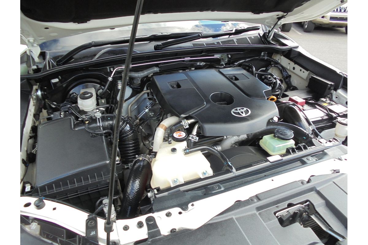 2021 Toyota Hilux SR GUN126R 4X4