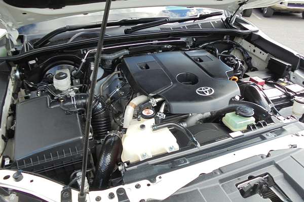 2021 Toyota Hilux SR GUN126R 4X4