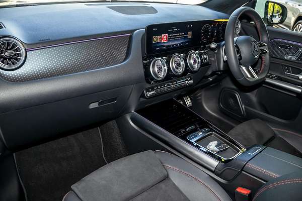 2025 Mercedes-Benz GLA-Class GLA200 H247