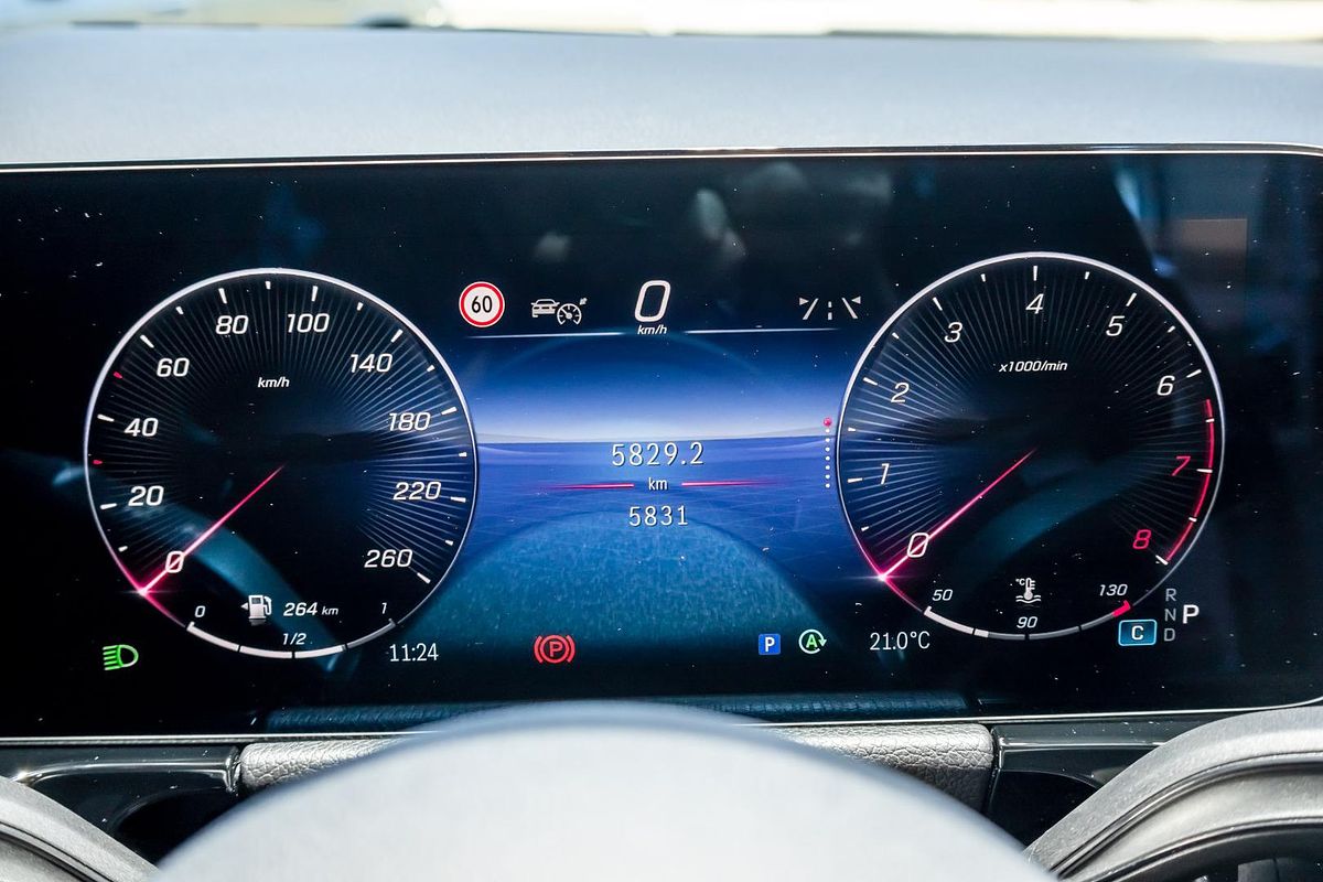 2025 Mercedes-Benz GLA-Class GLA200 H247