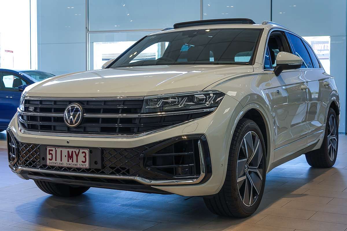 2024 Volkswagen Touareg 210TDI R-Line RC