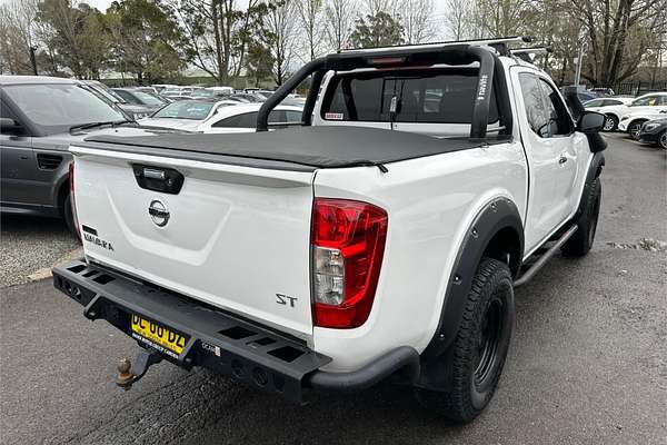 2015 Nissan Navara ST D23 4X4