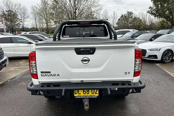2015 Nissan Navara ST D23 4X4