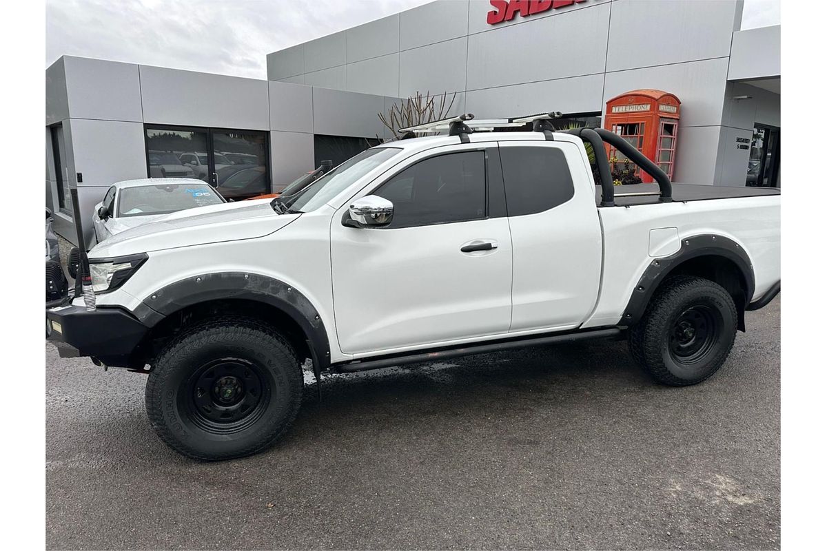 2015 Nissan Navara ST D23 4X4