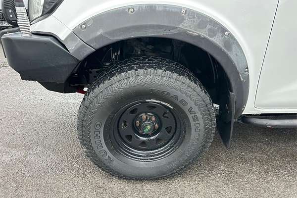 2015 Nissan Navara ST D23 4X4