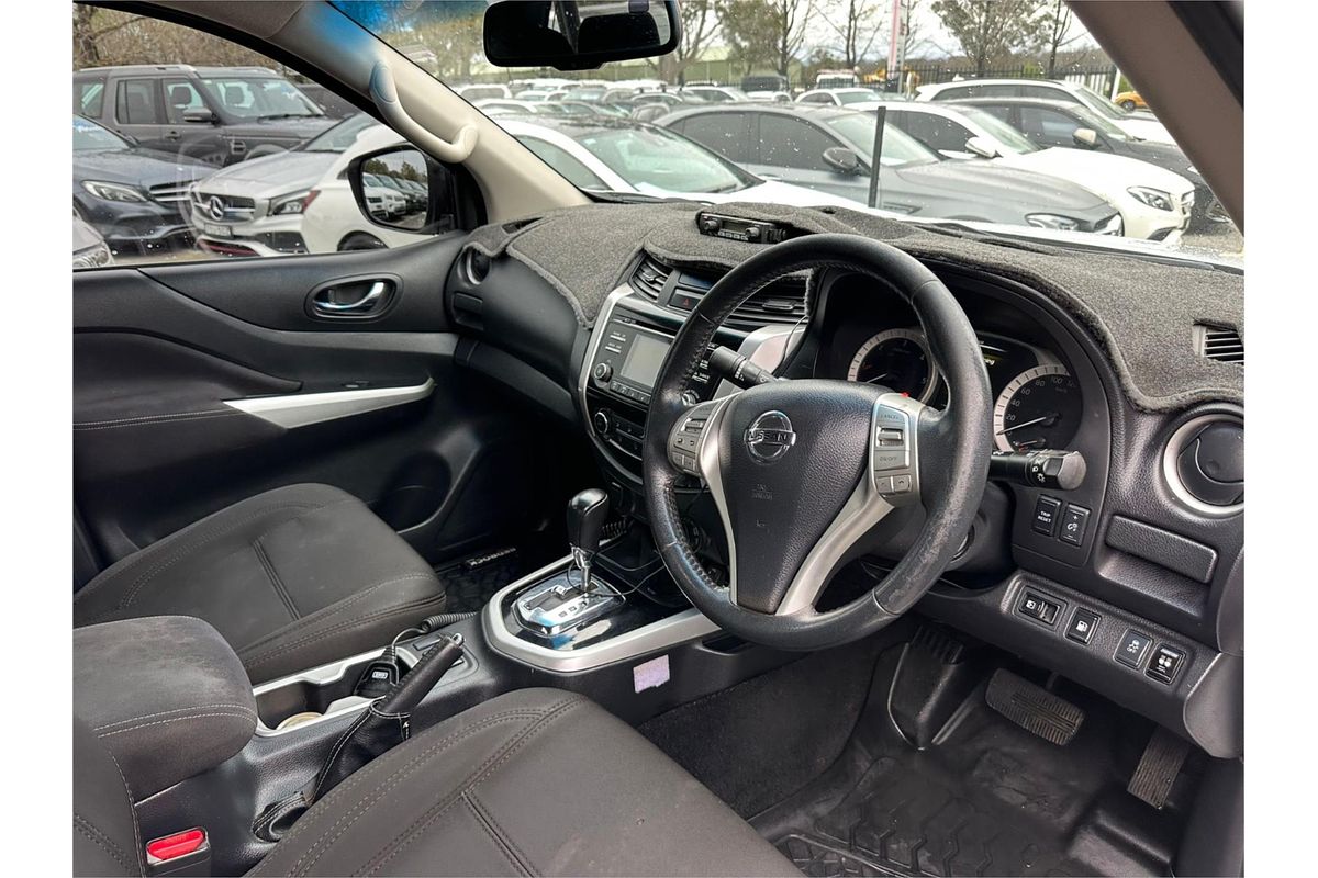 2015 Nissan Navara ST D23 4X4