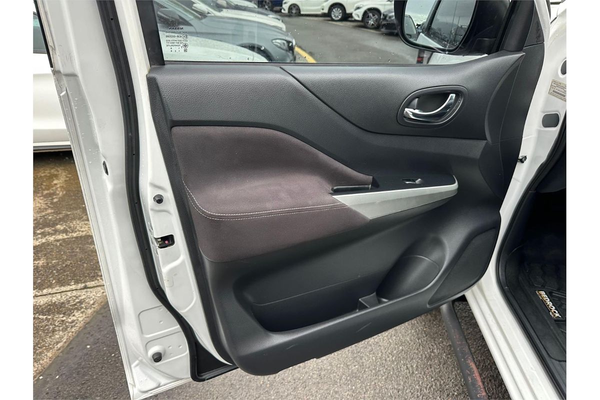 2015 Nissan Navara ST D23 4X4