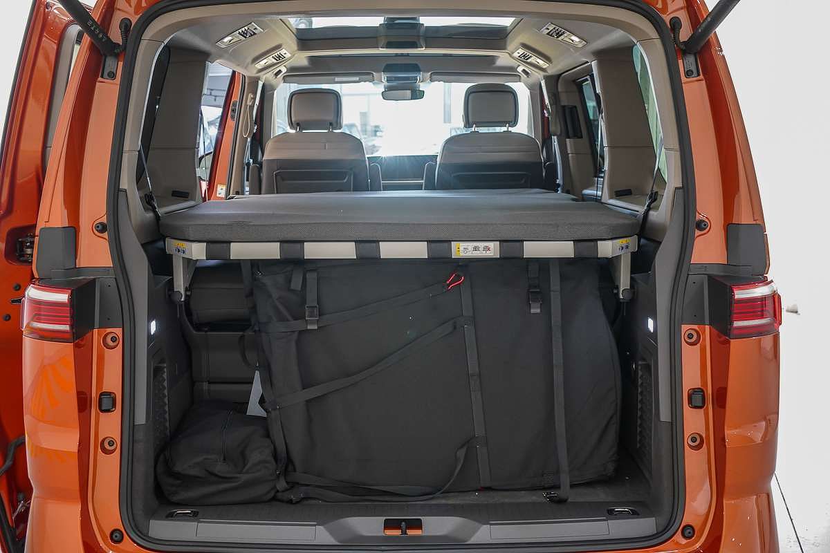 2025 Volkswagen Multivan TDI360 Life T7 SWB