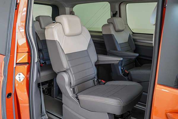 2025 Volkswagen Multivan TDI360 Life T7 SWB