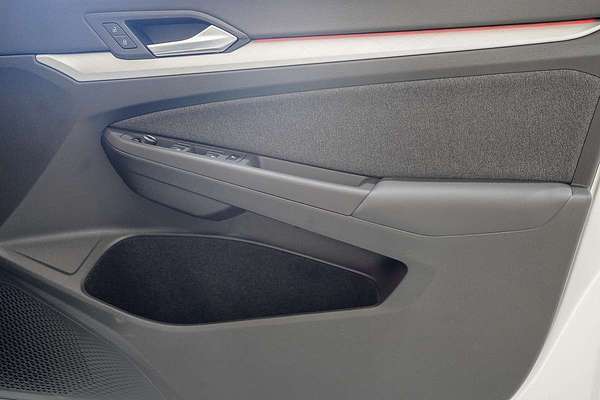 2025 Volkswagen Golf 110TSI Life 8.5