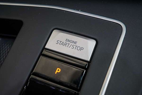 2025 Volkswagen Golf 110TSI Life 8.5