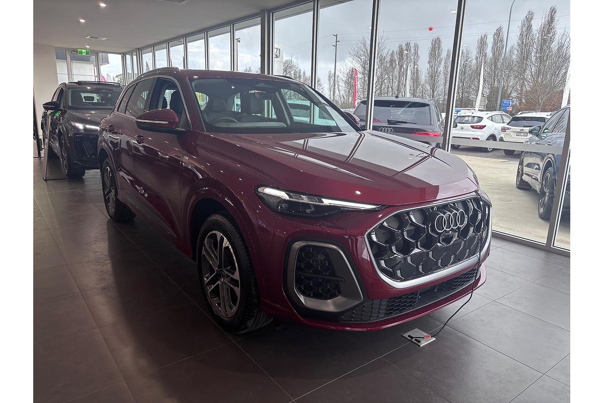 2025 Audi Q5 TFSI 150kW GU