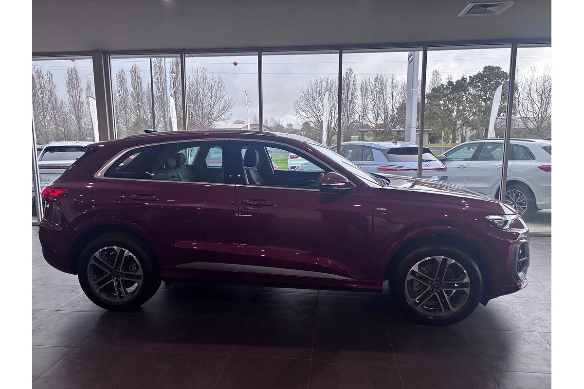 2025 Audi Q5 TFSI 150kW GU