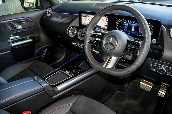 2025 Mercedes-Benz GLA-Class GLA200 H247