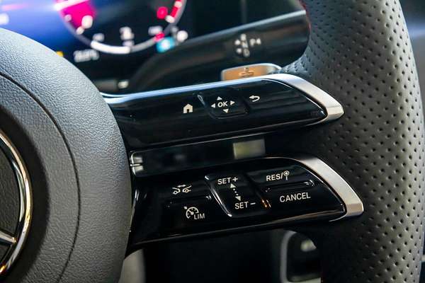 2025 Mercedes-Benz GLA-Class GLA200 H247