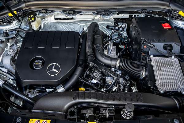 2025 Mercedes-Benz GLA-Class GLA200 H247