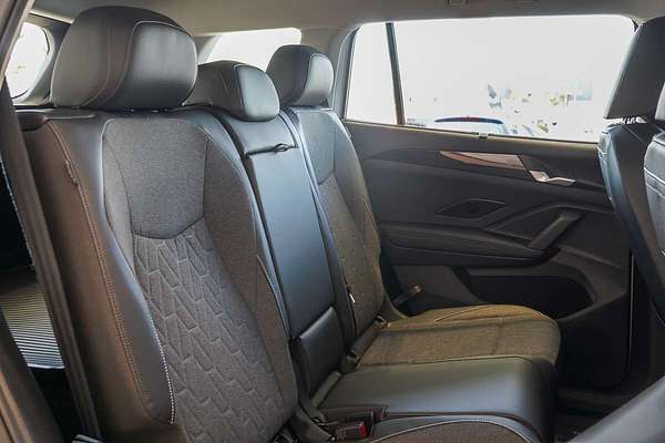 2025 Volkswagen Tayron 110TSI Life R4
