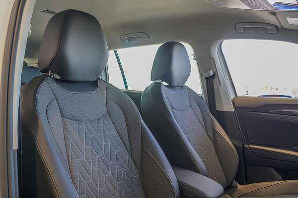 2025 Volkswagen Tayron 110TSI Life R4