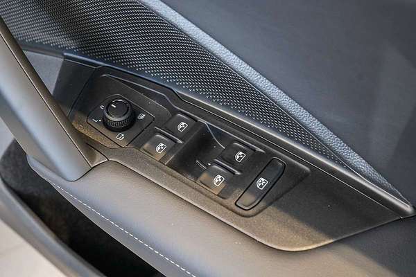 2025 Volkswagen Tayron 110TSI Life R4