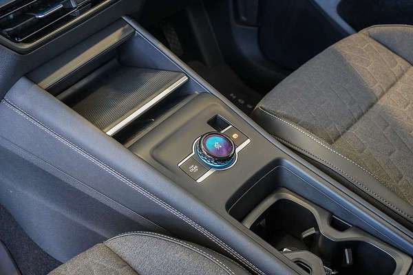 2025 Volkswagen Tayron 110TSI Life R4