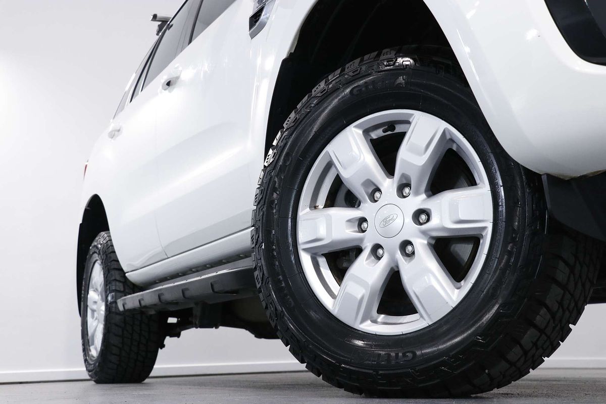 2022 Ford Everest Ambiente UA II 3.2L