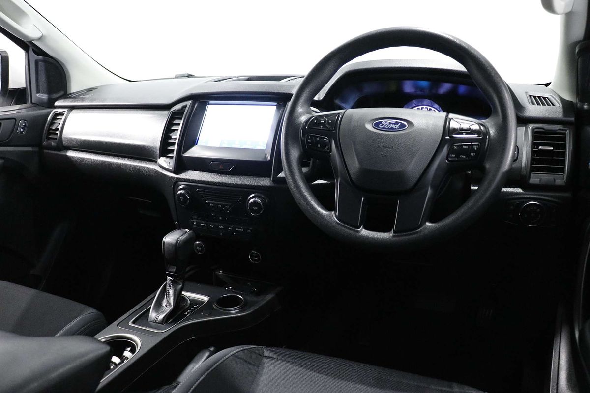 2022 Ford Everest Ambiente UA II 3.2L