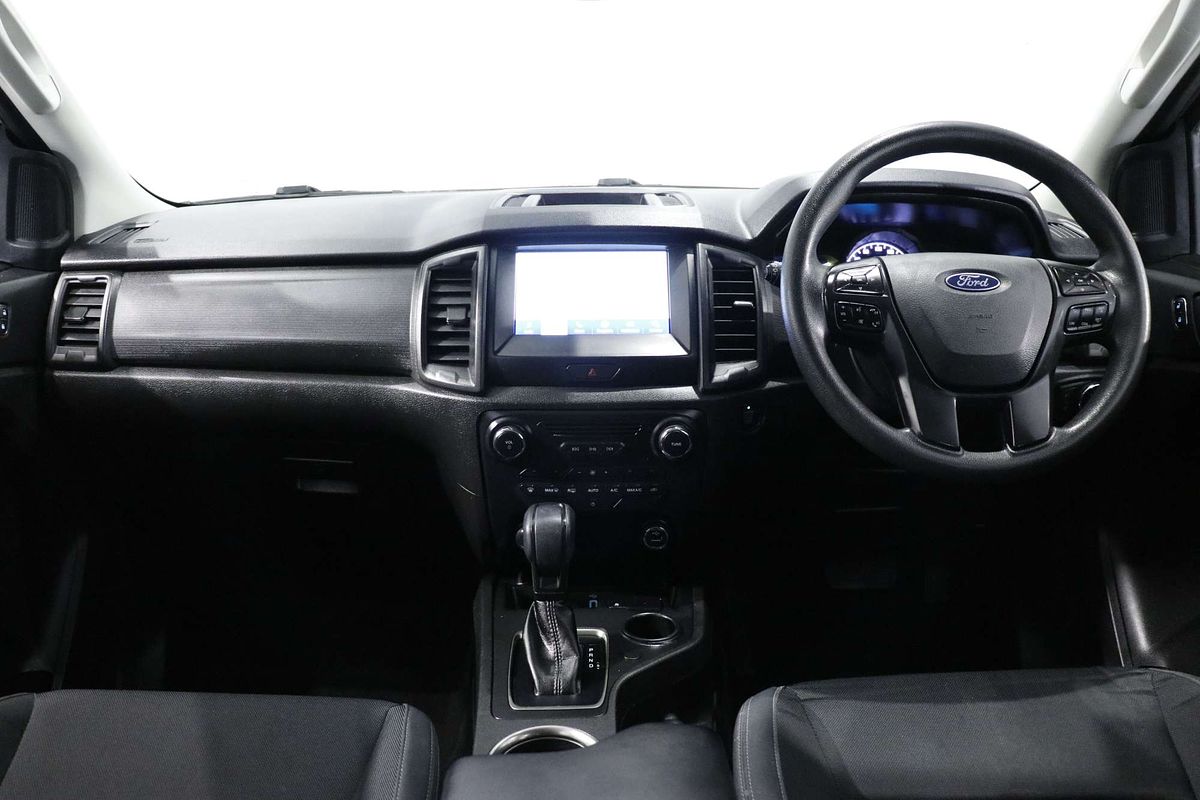 2022 Ford Everest Ambiente UA II 3.2L