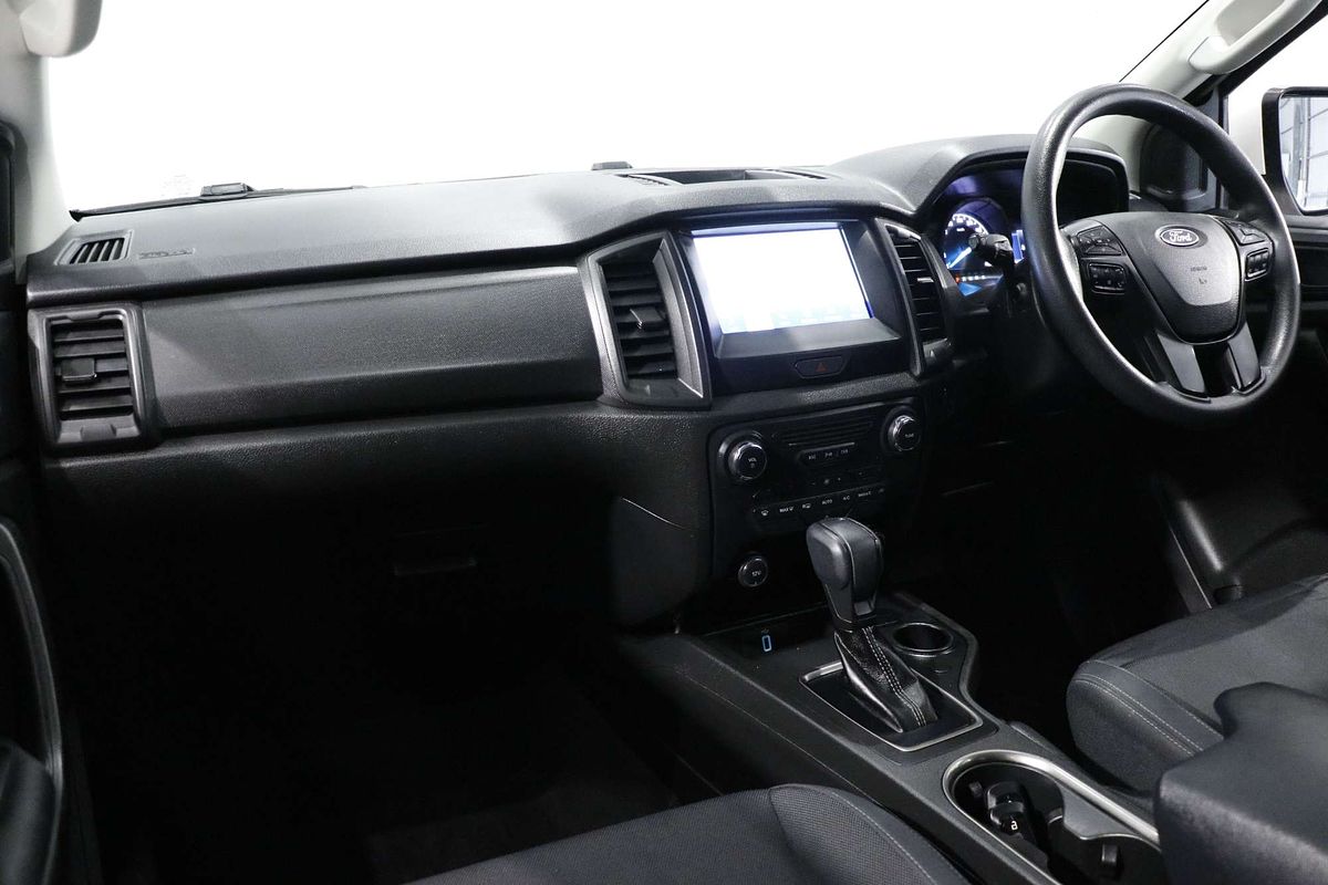 2022 Ford Everest Ambiente UA II 3.2L