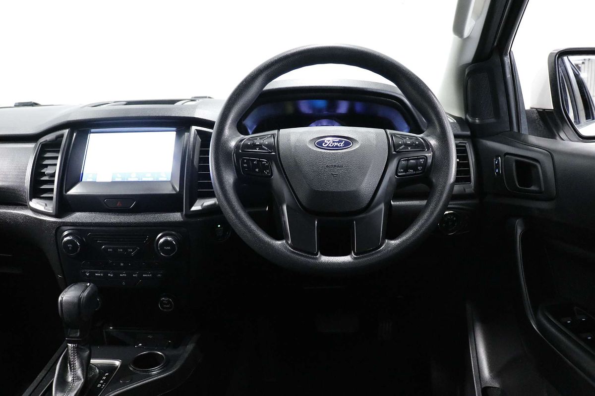 2022 Ford Everest Ambiente UA II 3.2L