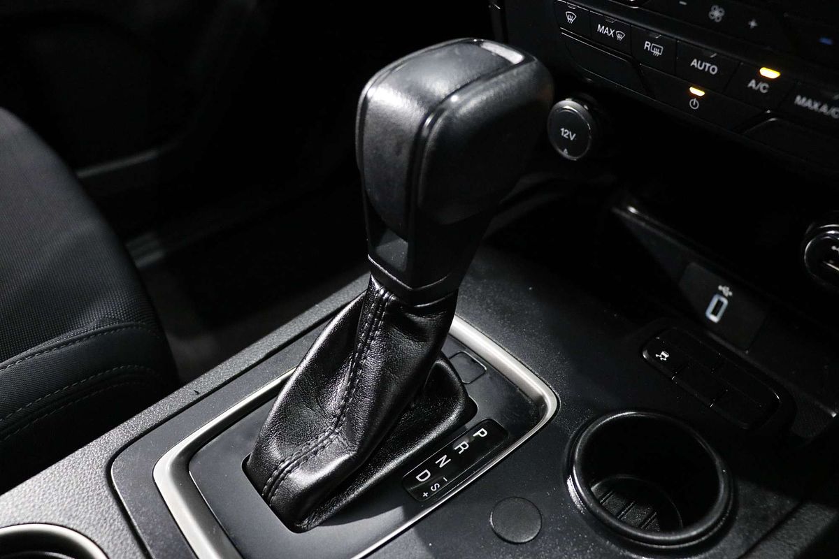 2022 Ford Everest Ambiente UA II 3.2L