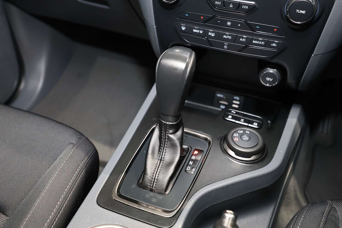 2015 Ford Everest Trend UA 3.2L