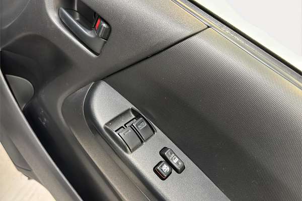 2021 Toyota Hiace DX GL-Package