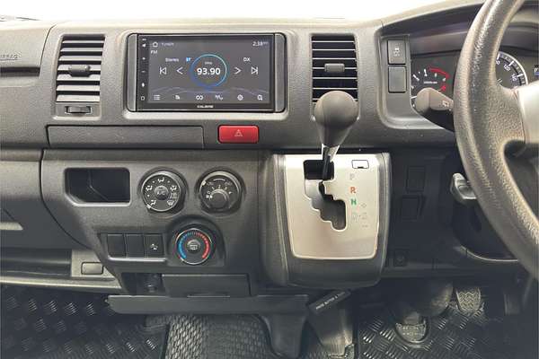 2021 Toyota Hiace DX GL-Package