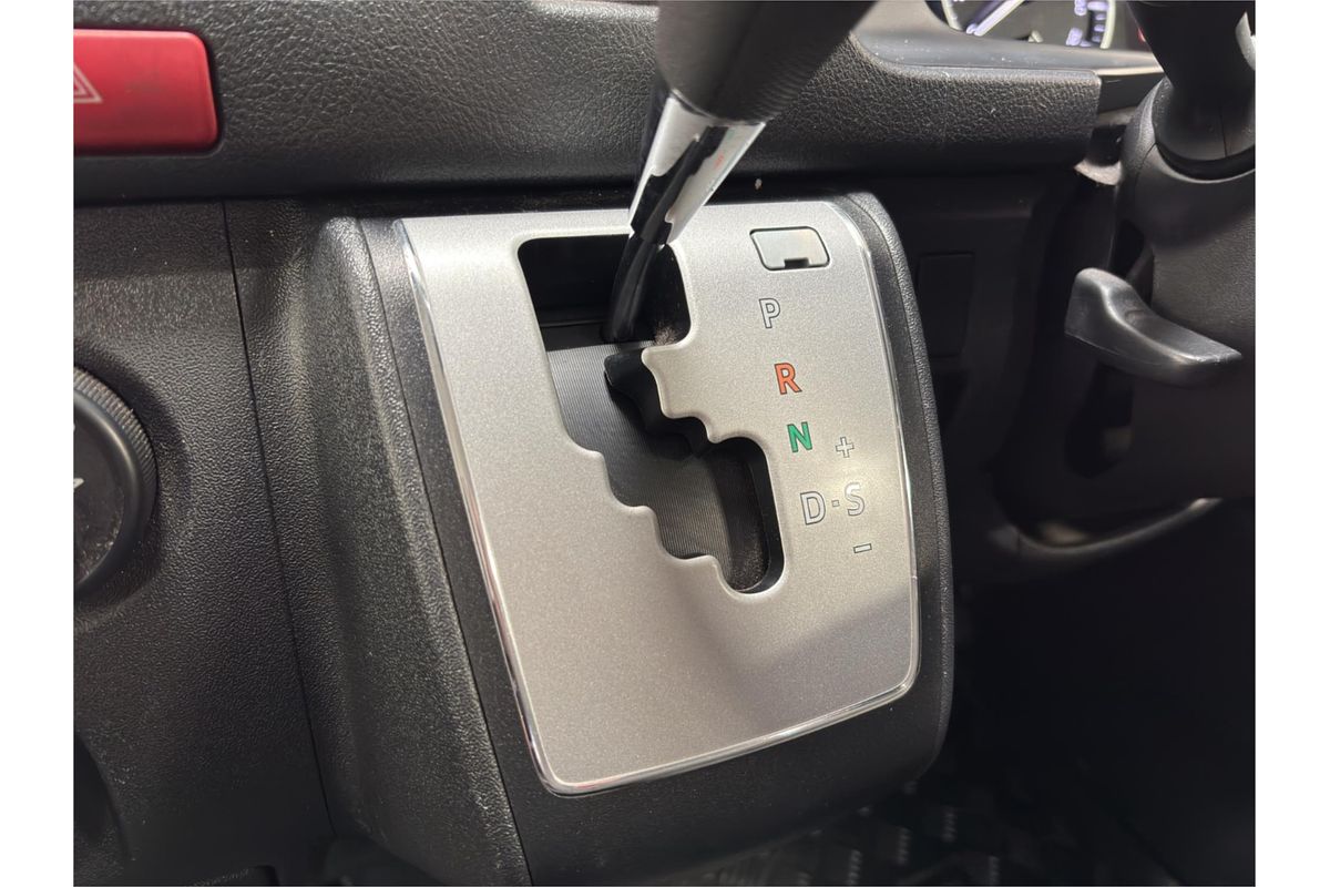 2021 Toyota Hiace DX GL-Package