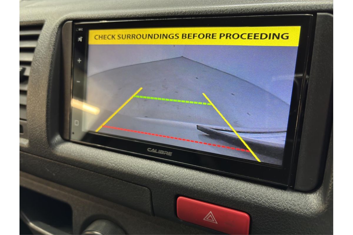 2021 Toyota Hiace DX GL-Package