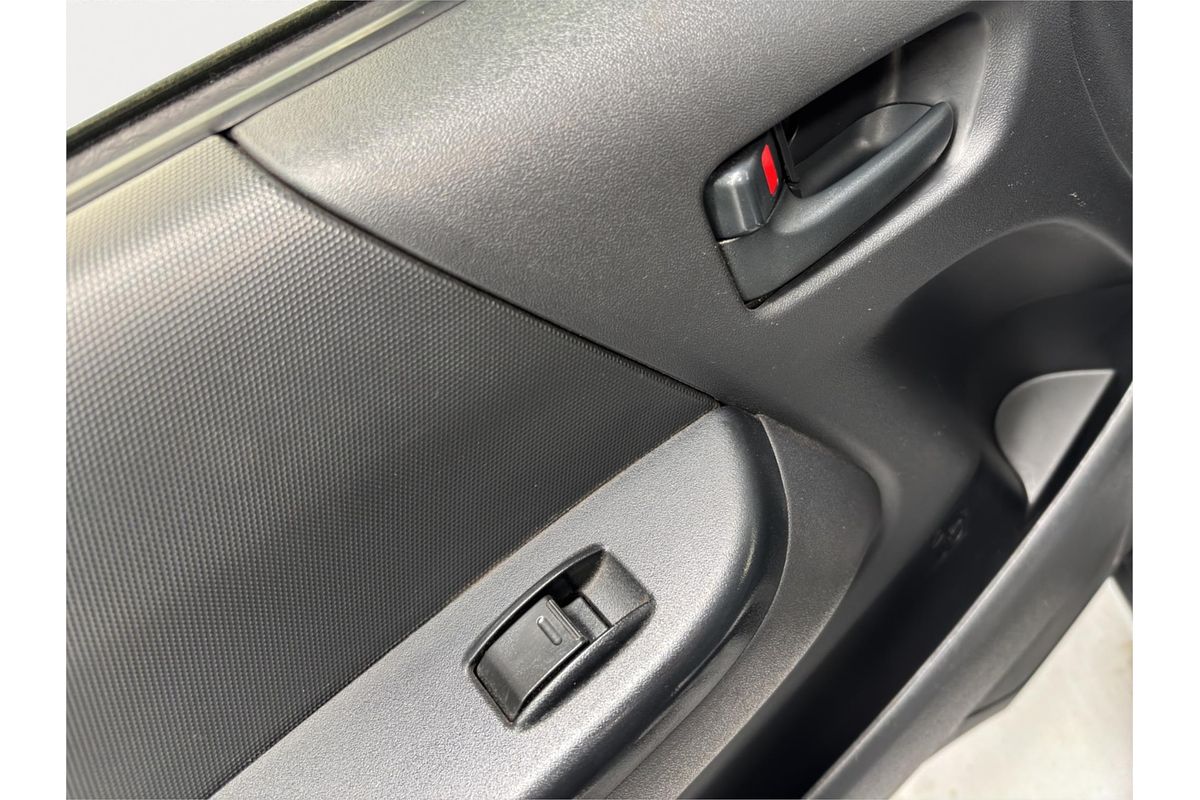 2021 Toyota Hiace DX GL-Package