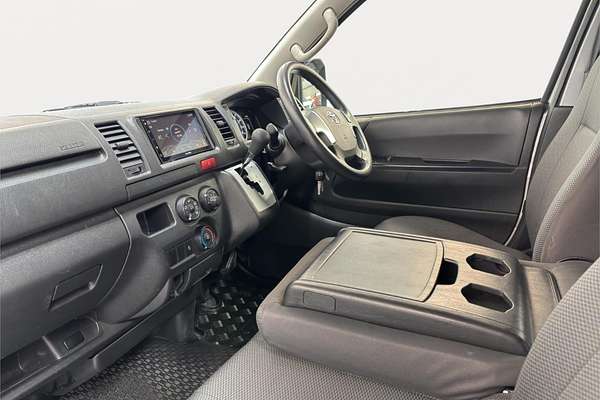 2021 Toyota Hiace DX GL-Package