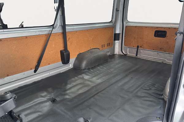 2021 Toyota Hiace DX GL-Package