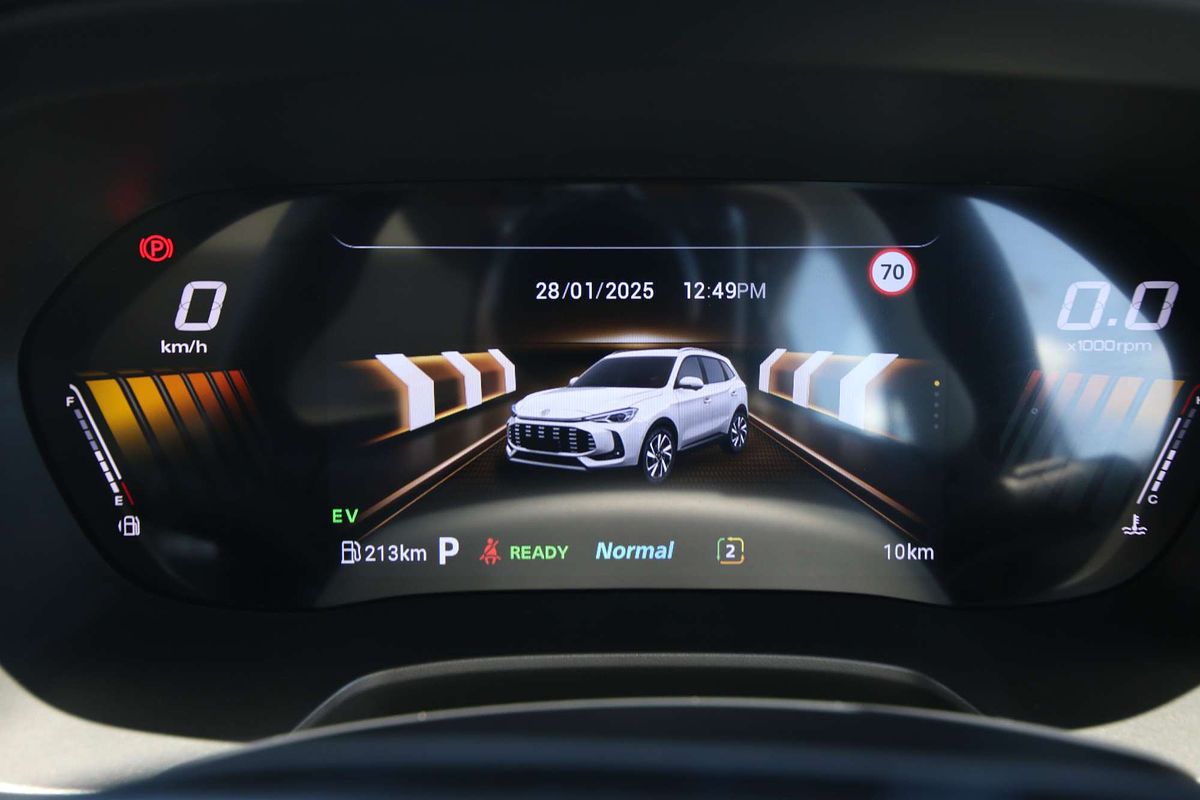 2025 MG ZS Essence Hybrid+ ZS32