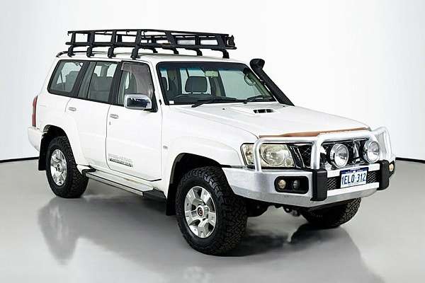 2014 Nissan Patrol ST Y61