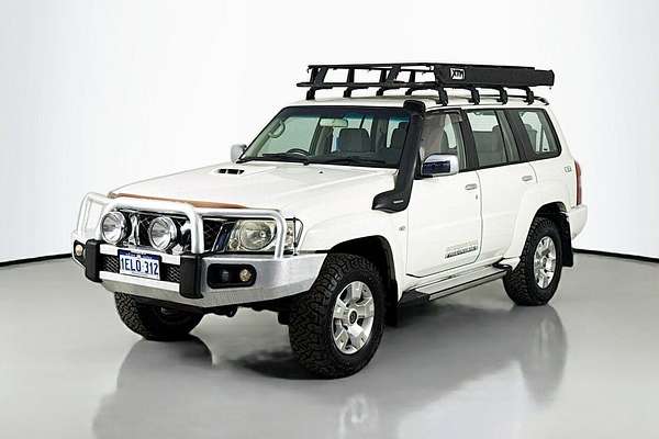 2014 Nissan Patrol ST Y61