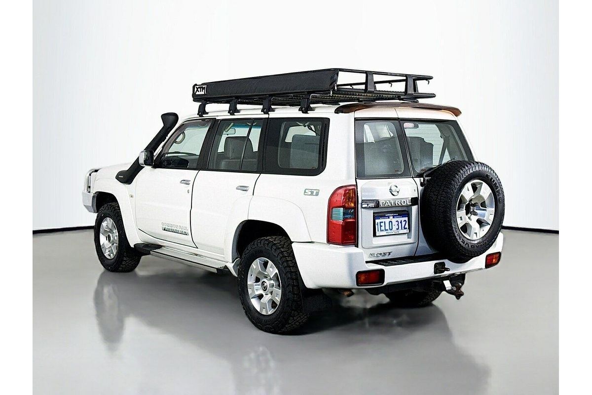 2014 Nissan Patrol ST Y61