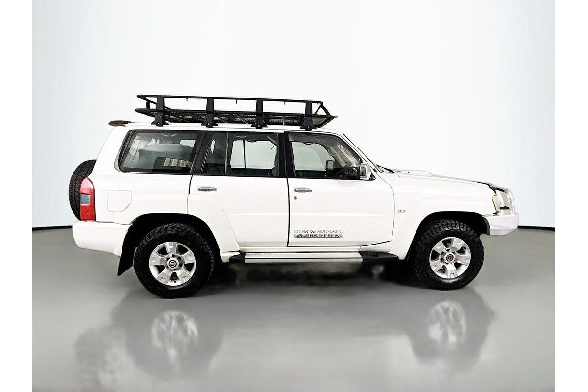 2014 Nissan Patrol ST Y61