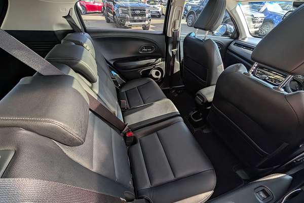 2021 Honda HR-V VTi-LX