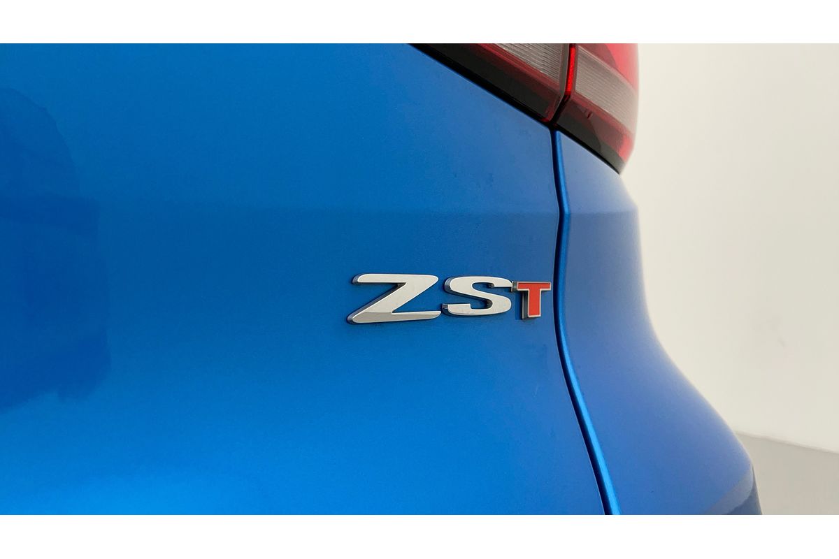 2024 MG ZST Essence