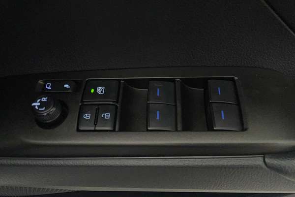 2023 Toyota Camry Ascent Sport AXVH70R