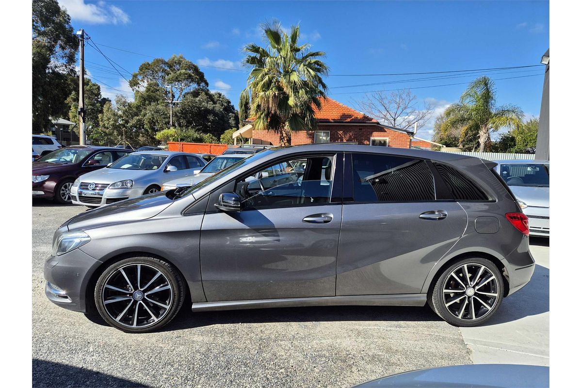 2014 Mercedes-Benz B-Class B200 W246