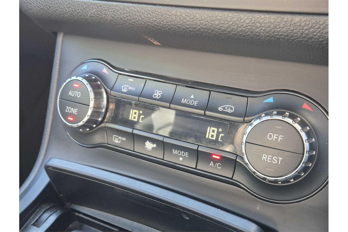 2014 Mercedes-Benz B-Class B200 W246