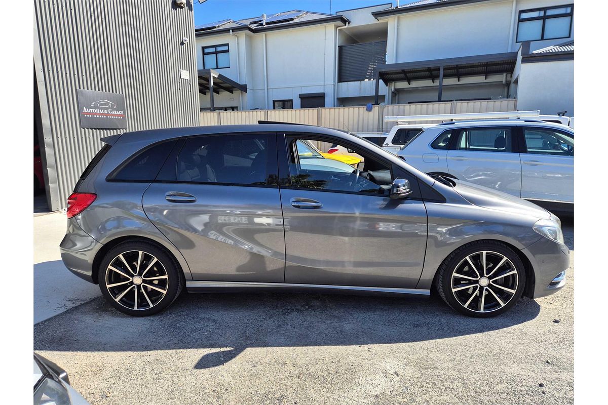 2014 Mercedes-Benz B-Class B200 W246